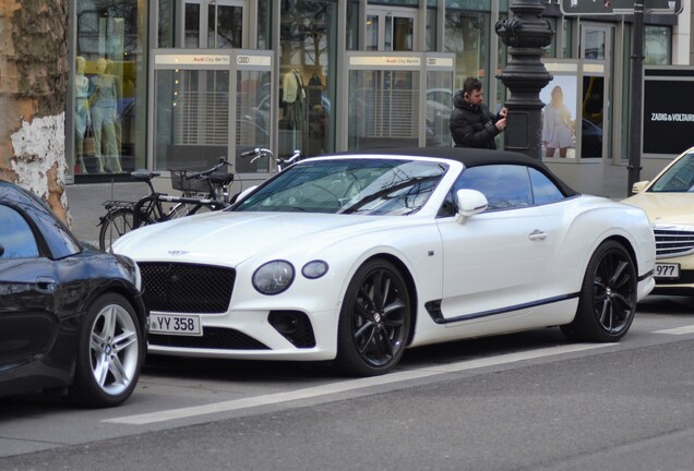 Bentley Continental GTC 2019 First Edition