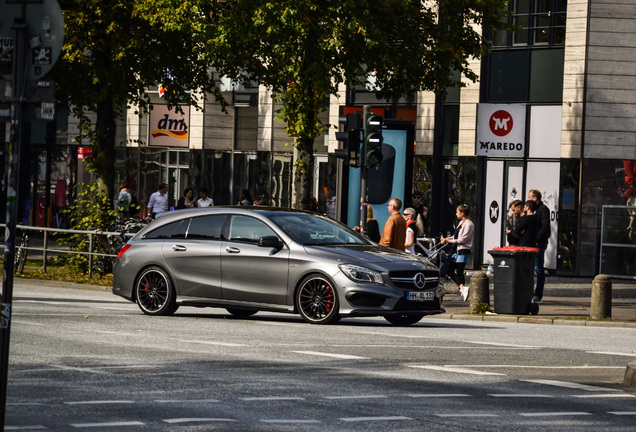 Mercedes-Benz CLA 45 AMG Shooting Brake