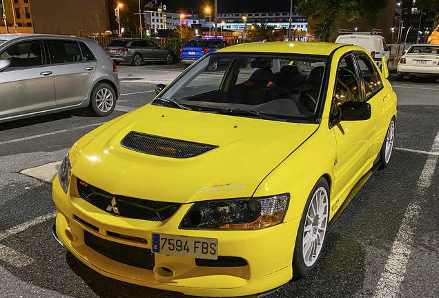 Mitsubishi Lancer Evolution IX MR