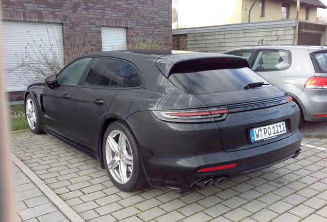 Porsche 971 Panamera GTS Sport Turismo