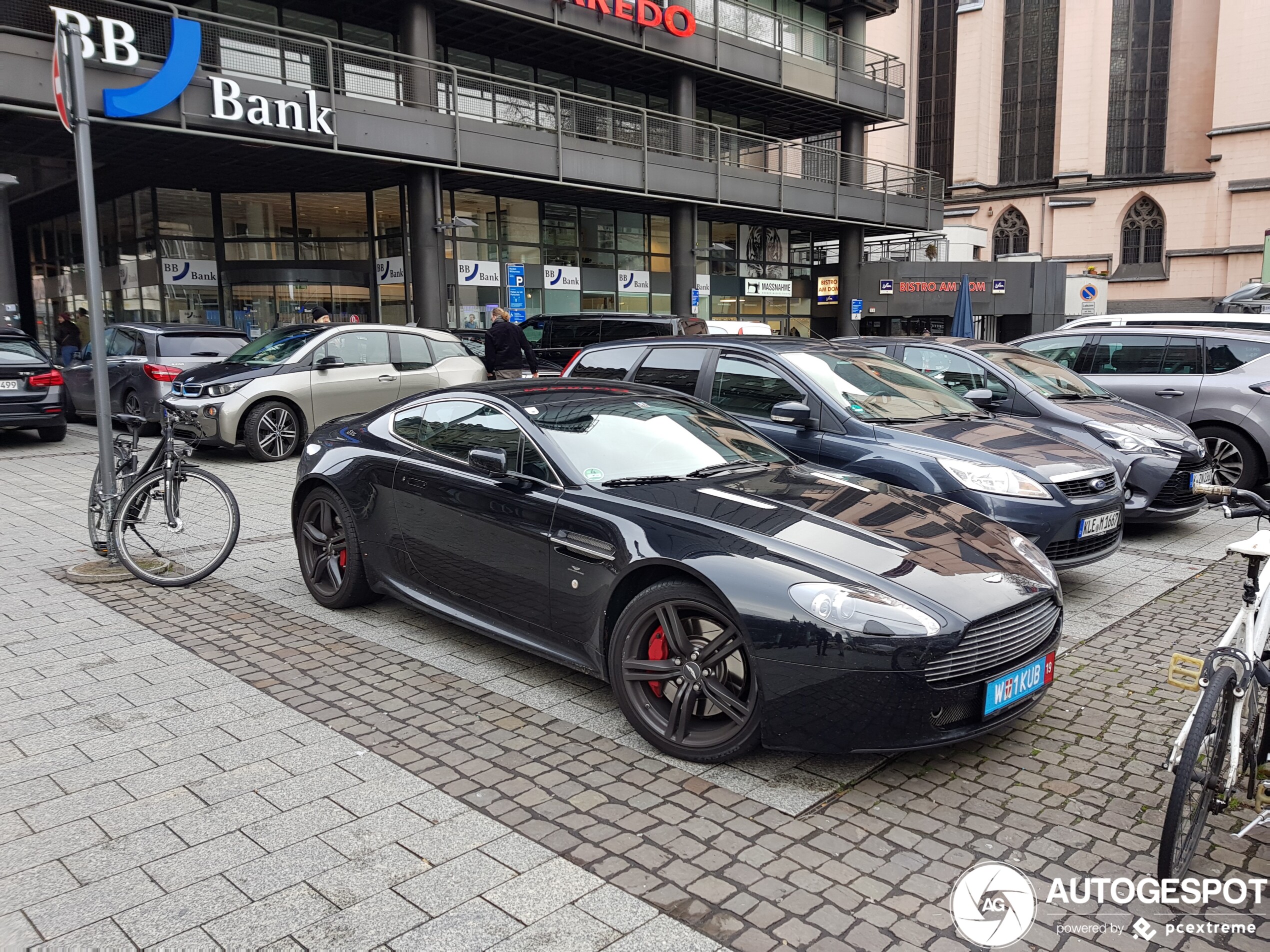 Aston Martin V8 Vantage N400