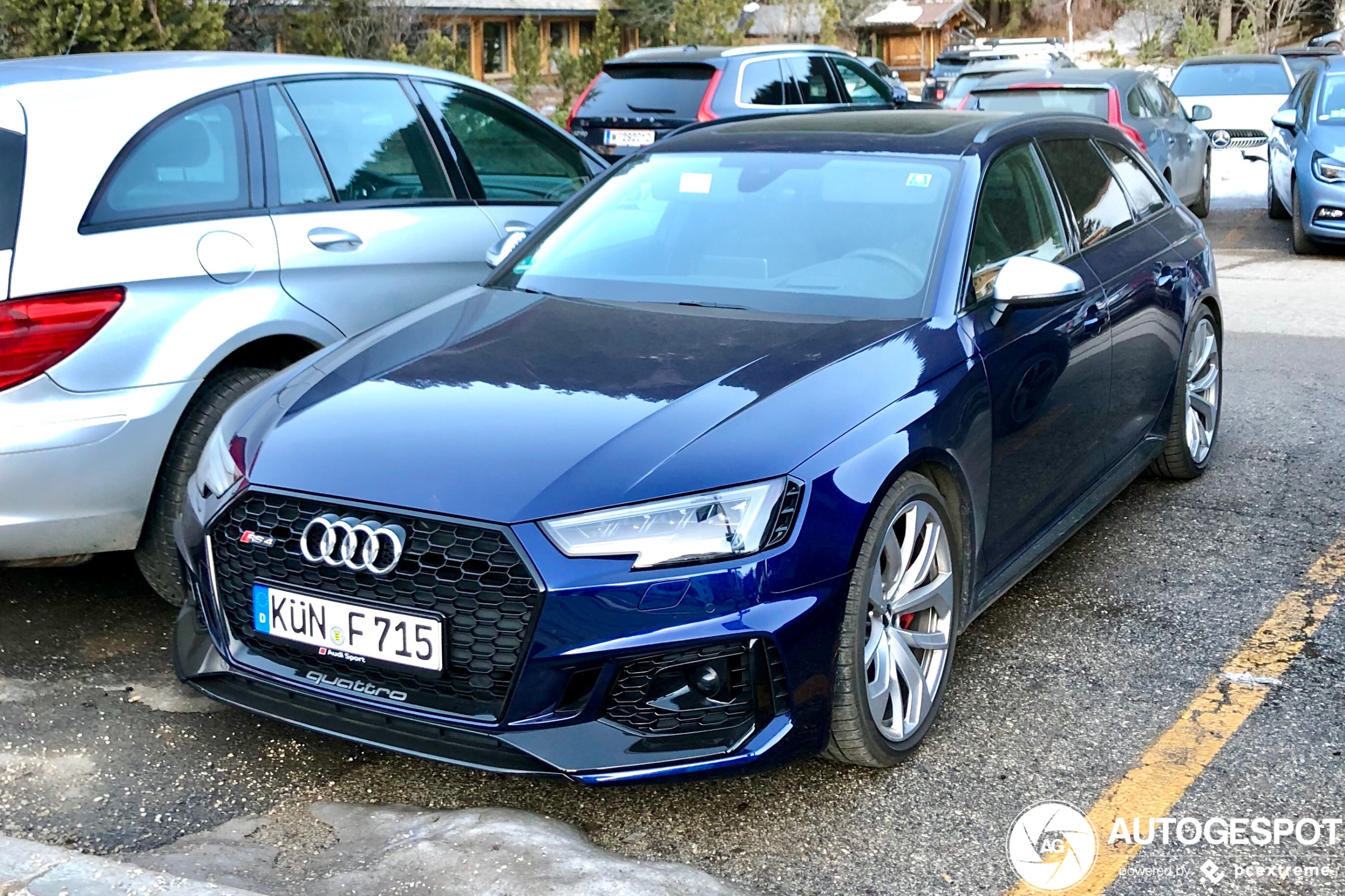 Audi RS4 Avant B9