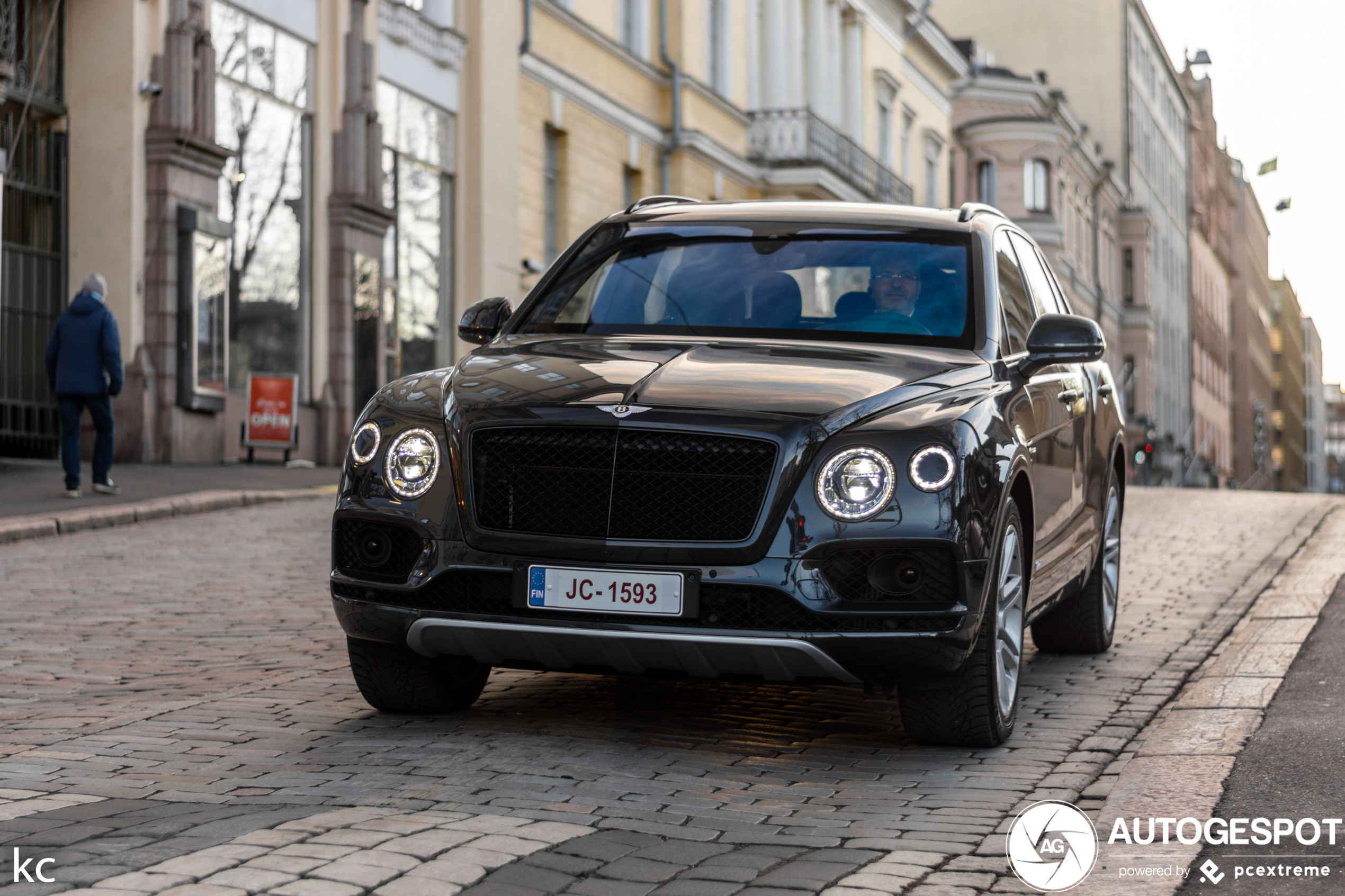 Bentley Bentayga Hybrid