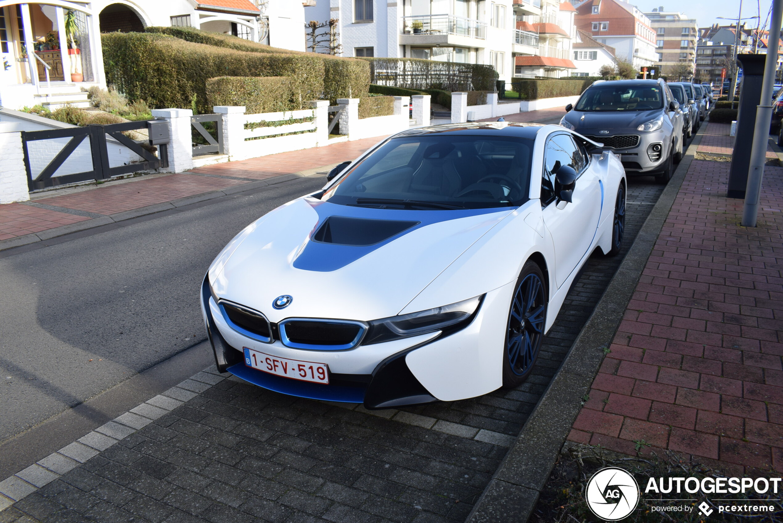 BMW i8