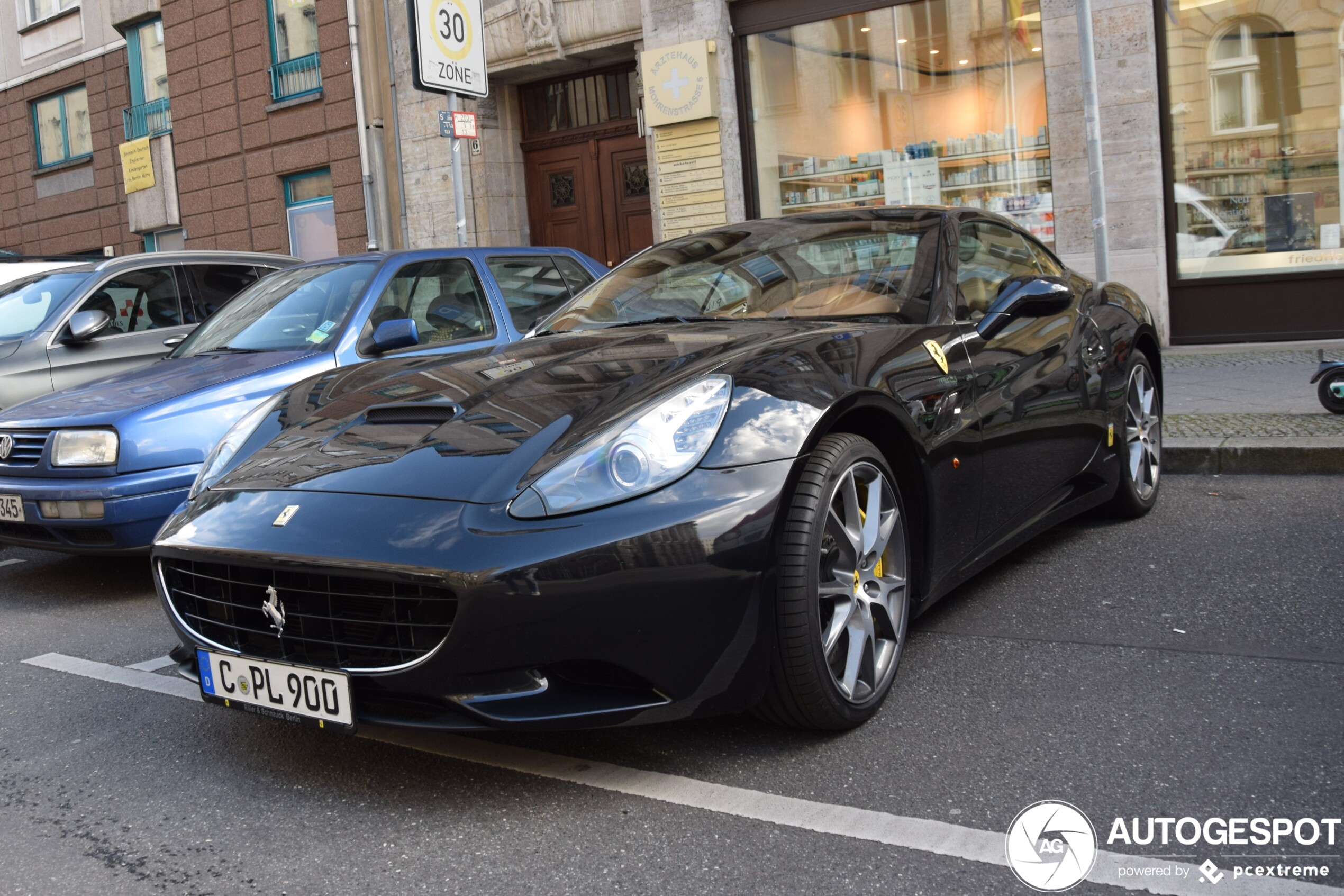 Ferrari California