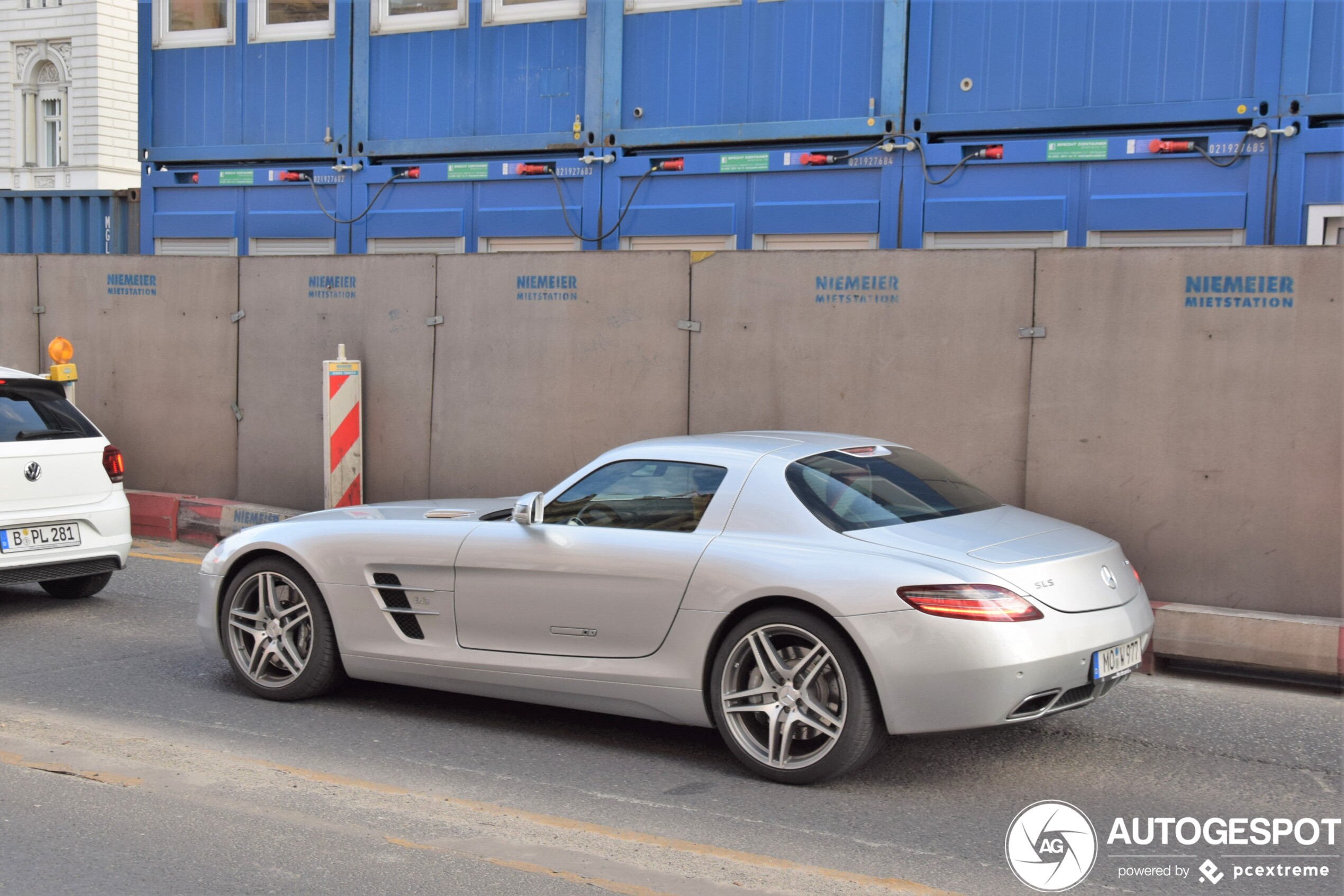 Mercedes-Benz SLS AMG