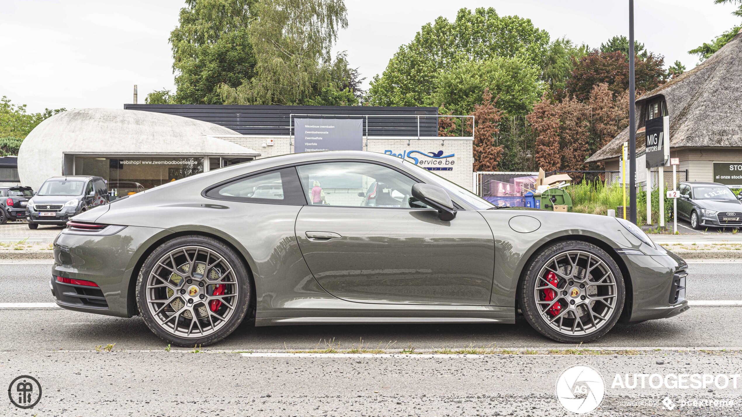 Porsche 992 Carrera 4S