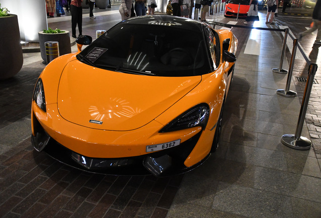 McLaren 570S