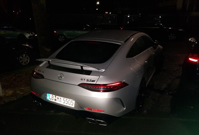 Mercedes-AMG GT 63 S X290