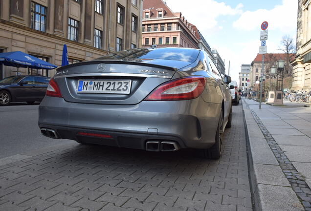 Mercedes-Benz CLS 63 AMG S C218 2015