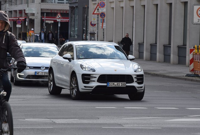 Porsche 95B Macan Turbo MkI