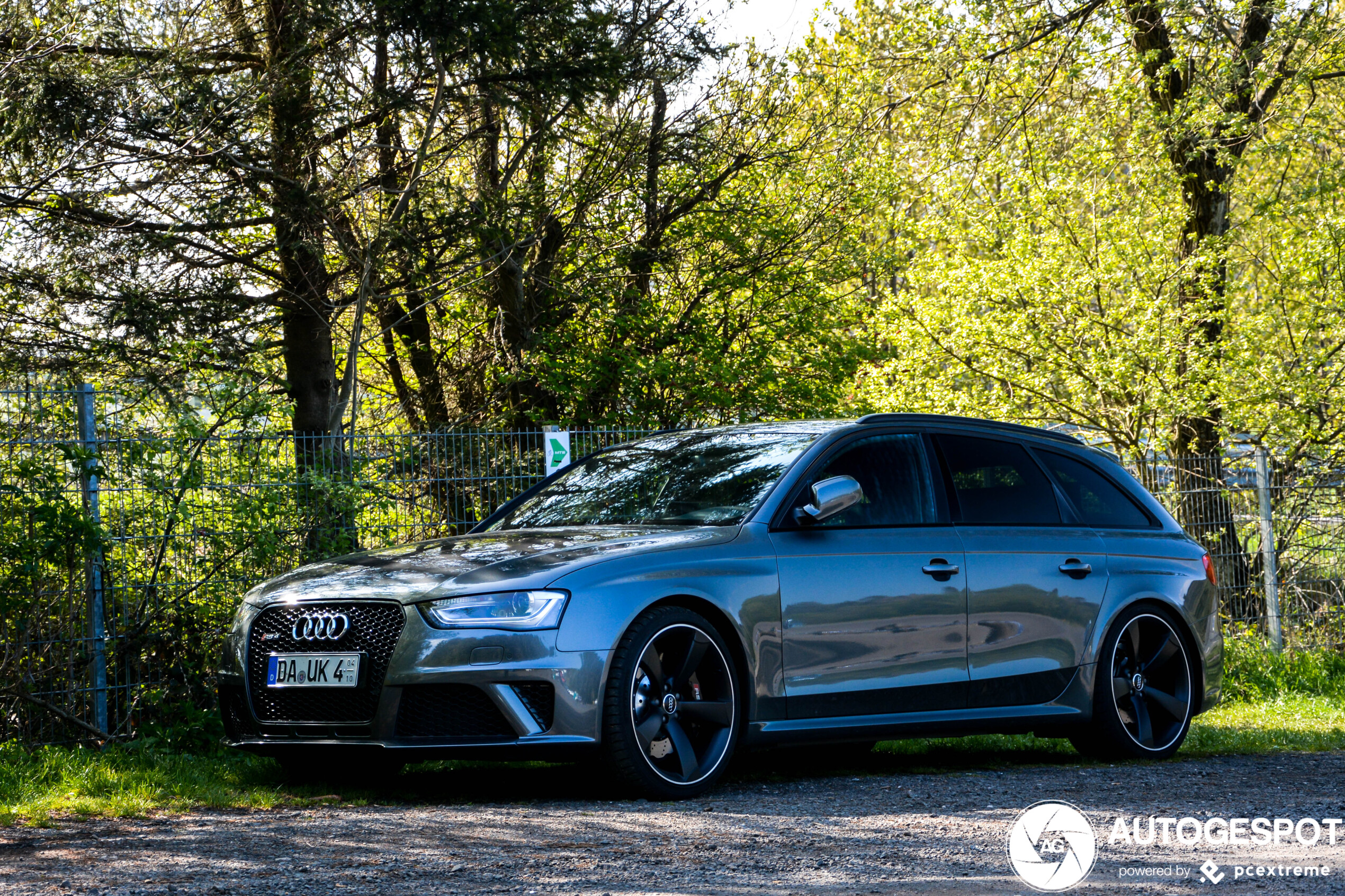 Audi RS4 Avant B8