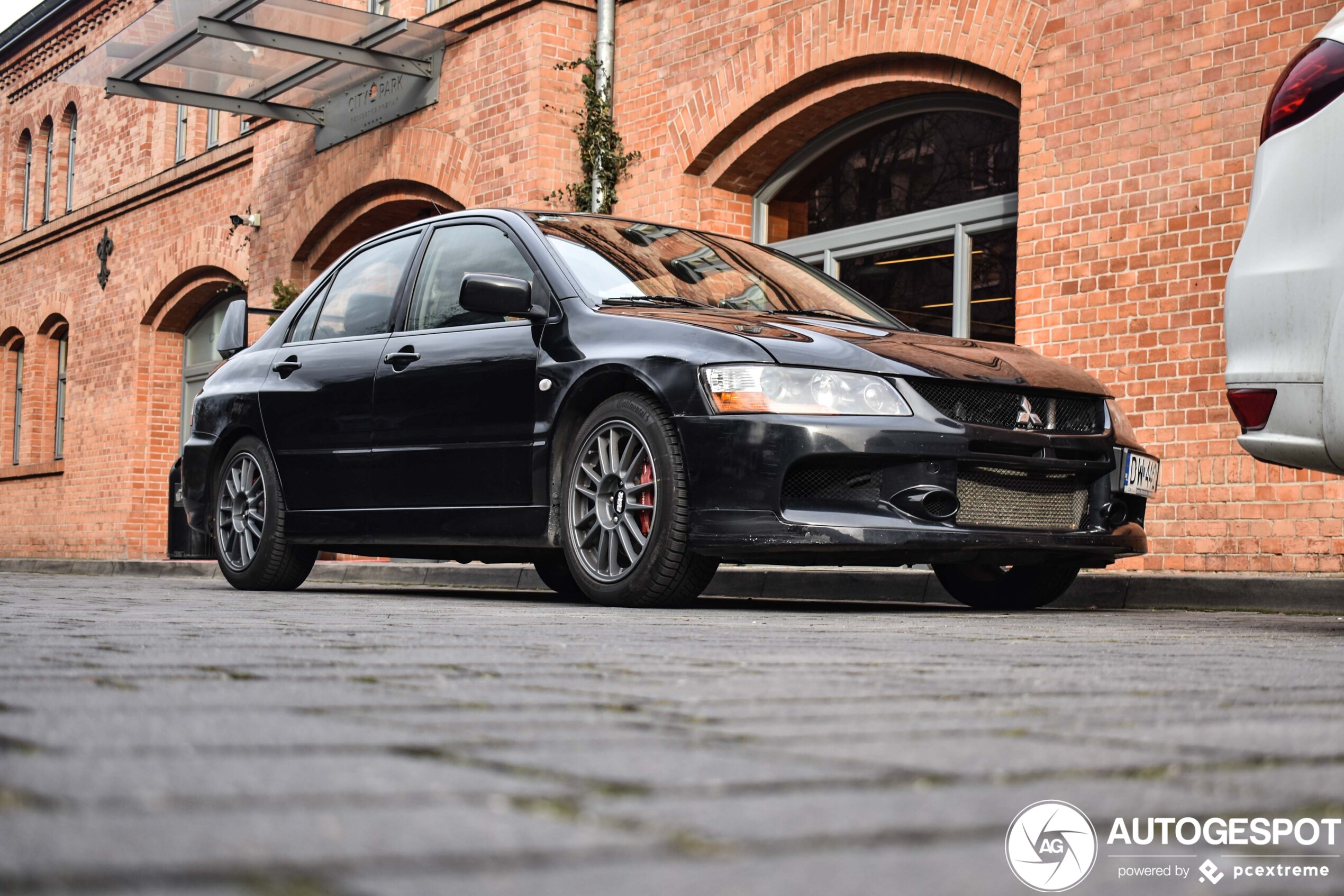 Mitsubishi Lancer Evolution IX