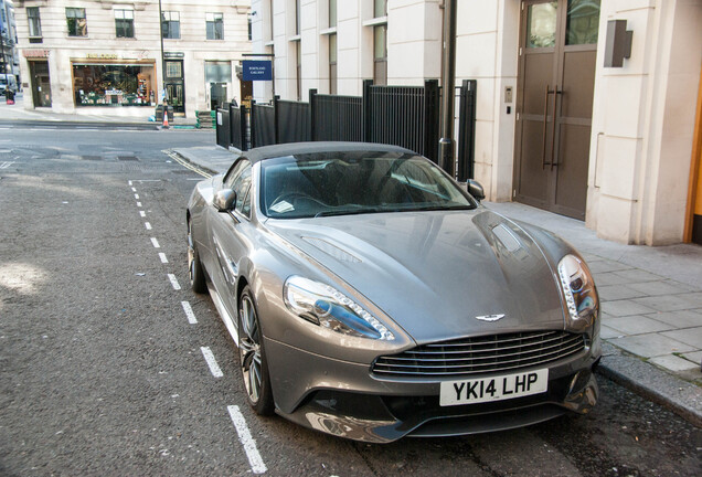 Aston Martin Vanquish Volante