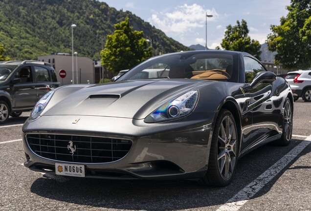 Ferrari California