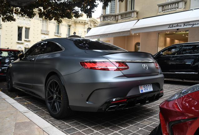 Mercedes-AMG S 63 Coupé C217 2018 Yellow Night Edition