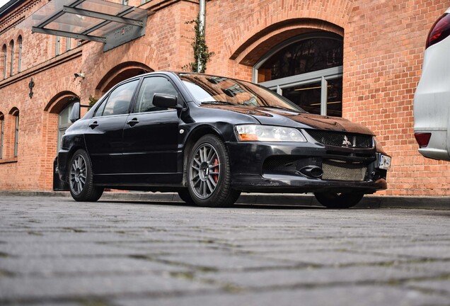 Mitsubishi Lancer Evolution IX