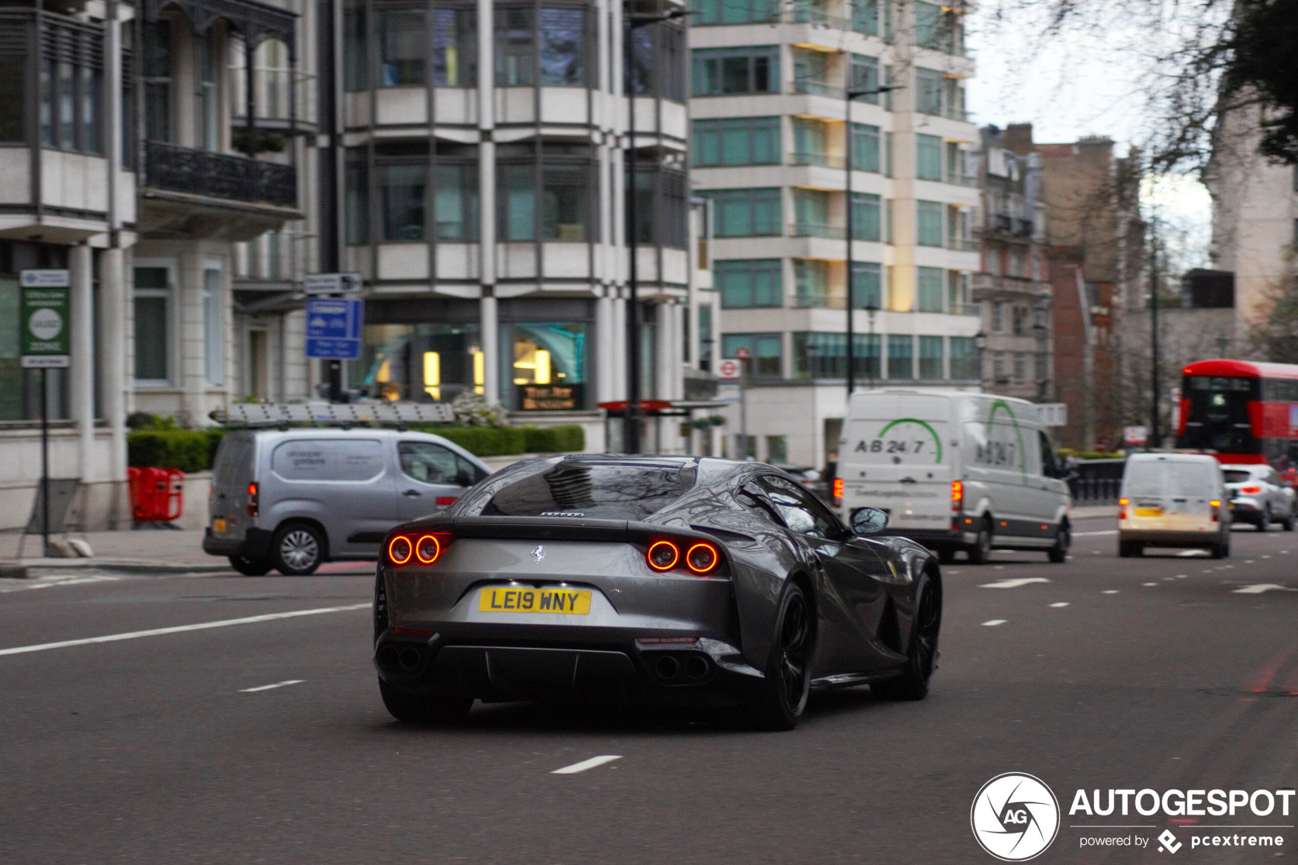 Ferrari 812 Superfast