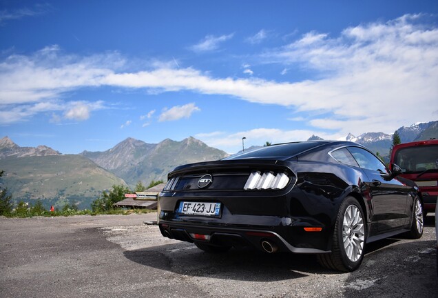 Ford Mustang GT 2015