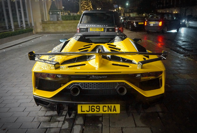 Lamborghini Aventador LP770-4 SVJ Roadster