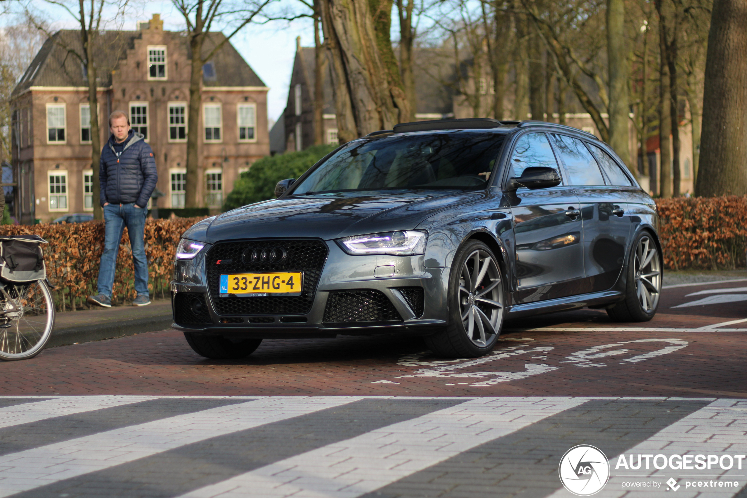 Audi RS4 Avant B8