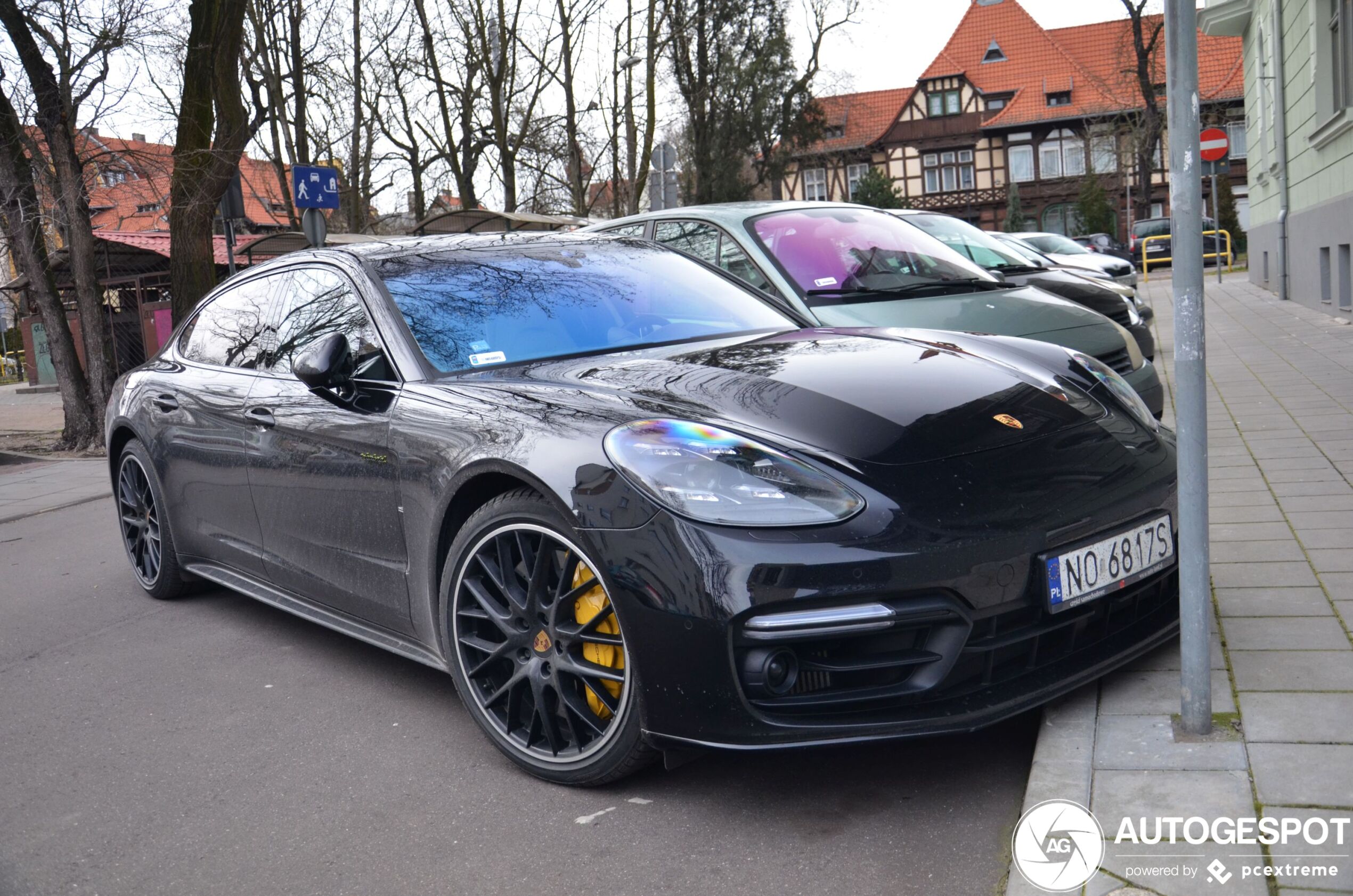 Porsche 971 Panamera Turbo S E-Hybrid