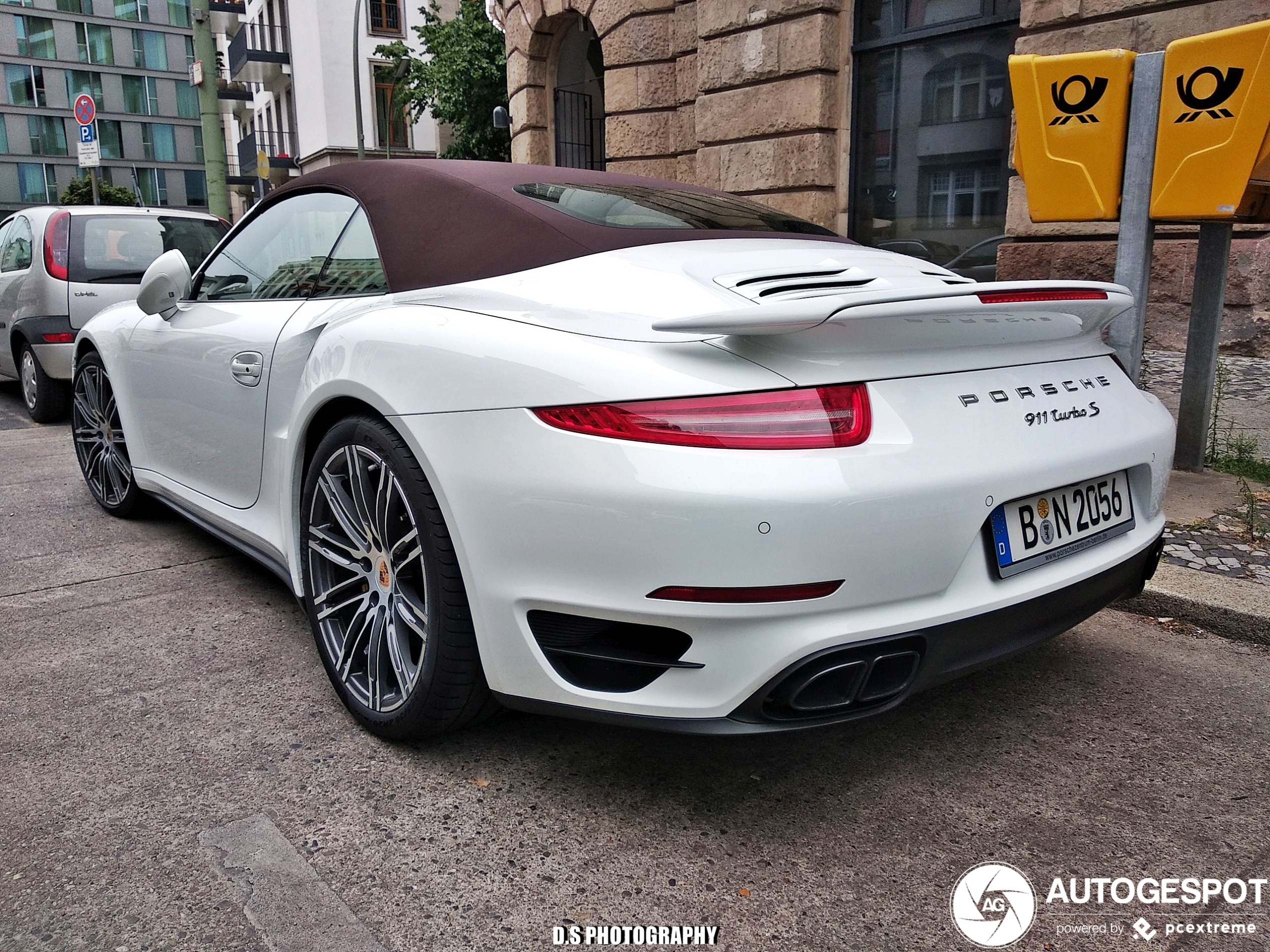 Porsche 991 Turbo S Cabriolet MkI