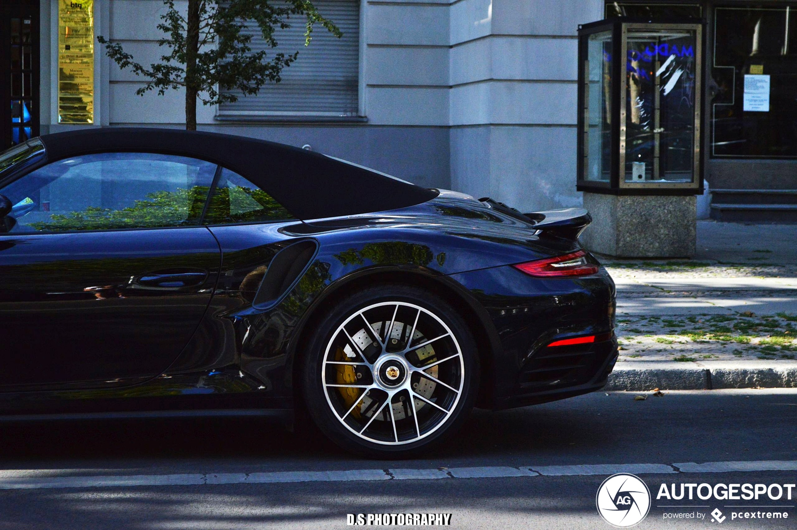 Porsche 991 Turbo S Cabriolet MkII