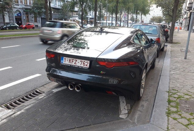 Jaguar F-TYPE S Coupé