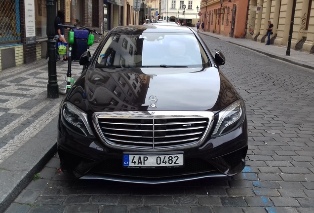 Mercedes-Benz S 63 AMG V222