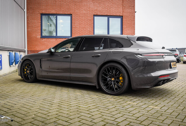 Porsche 971 Panamera Turbo S E-Hybrid Sport Turismo