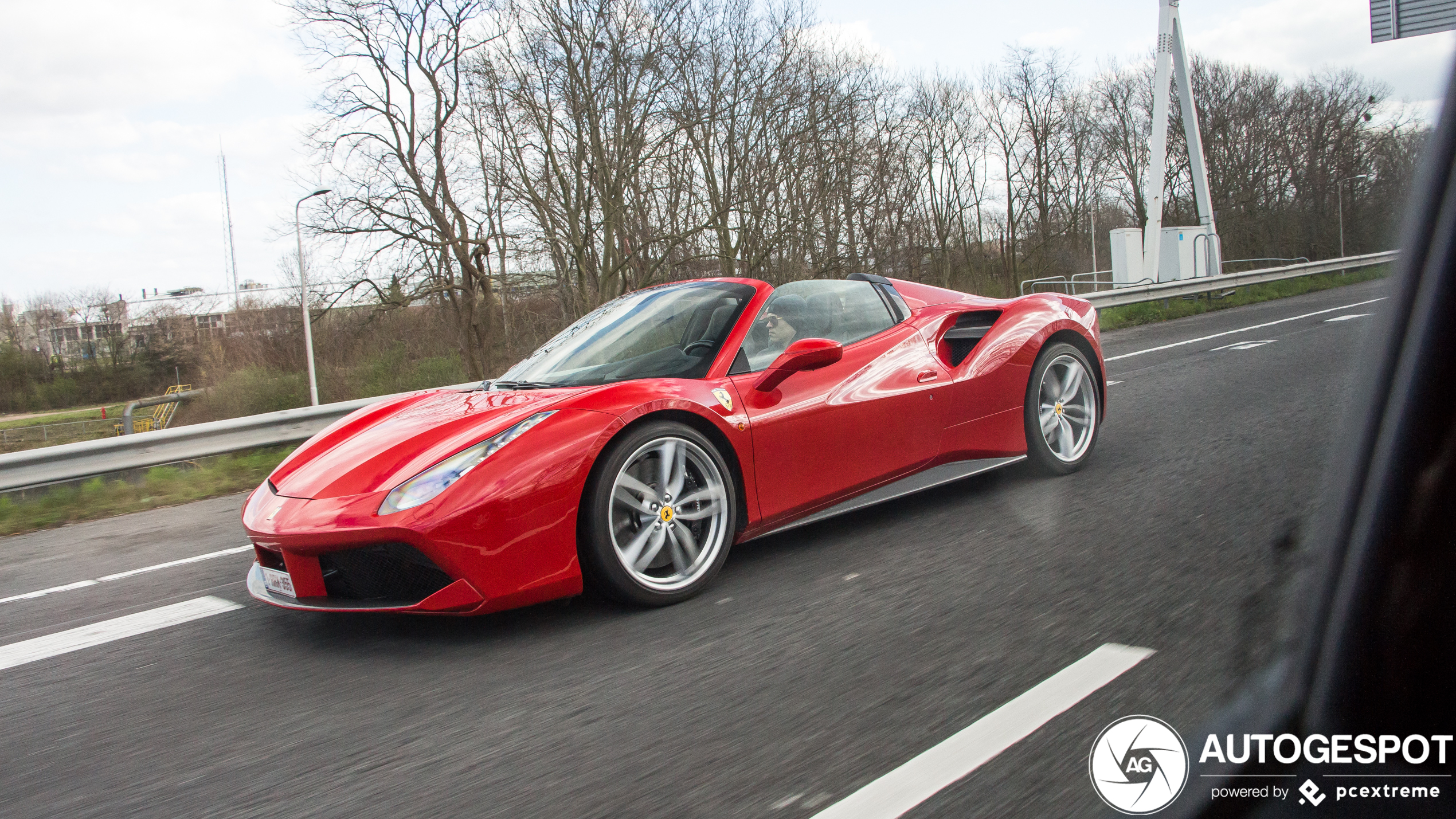 Ferrari 488 Spider