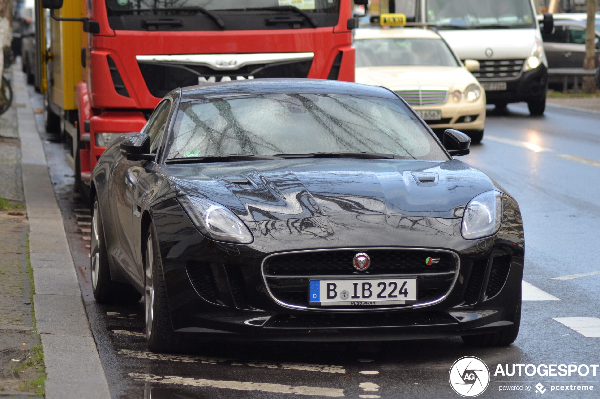 Jaguar F-TYPE S AWD Coupé