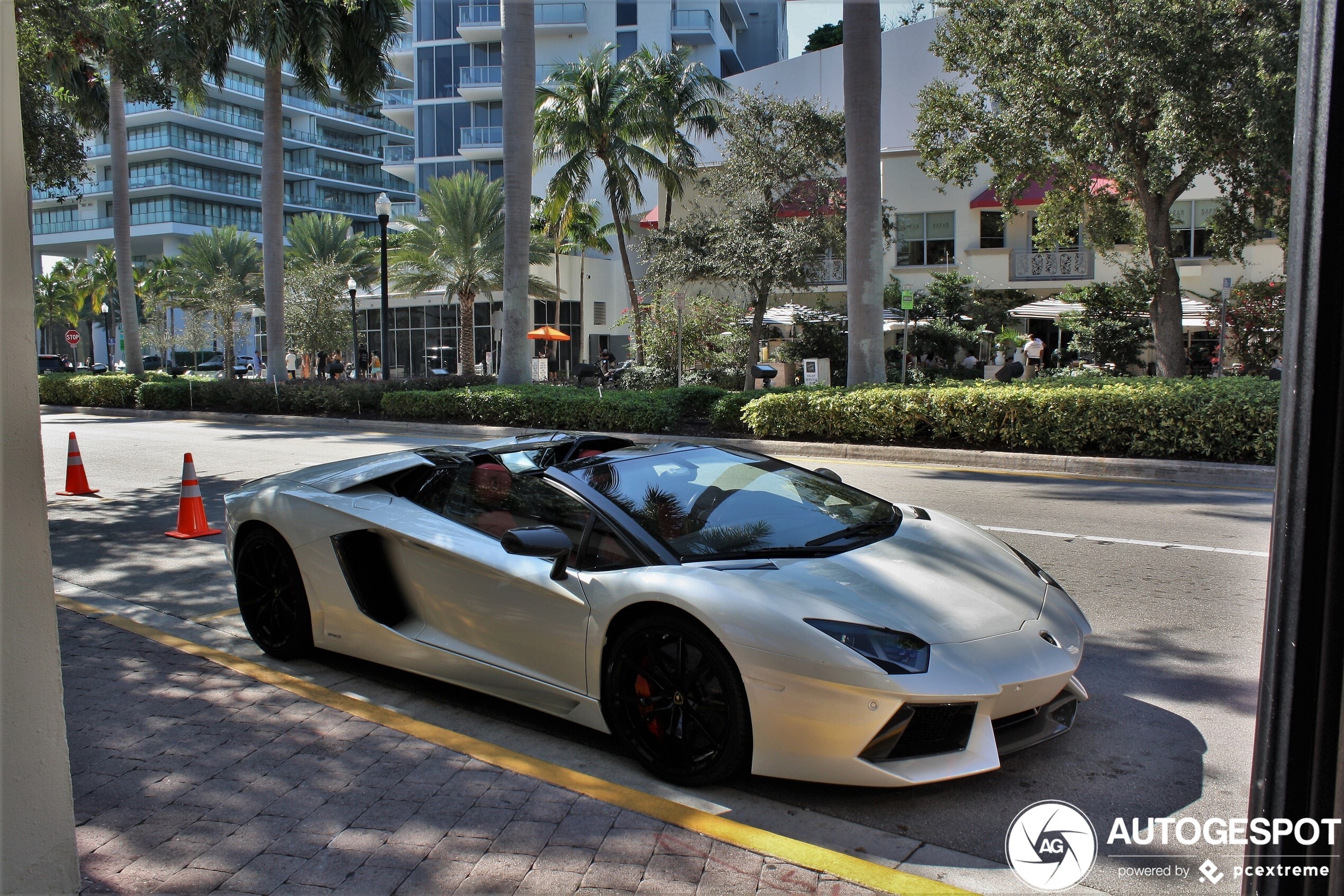 Lamborghini Aventador LP700-4 Roadster