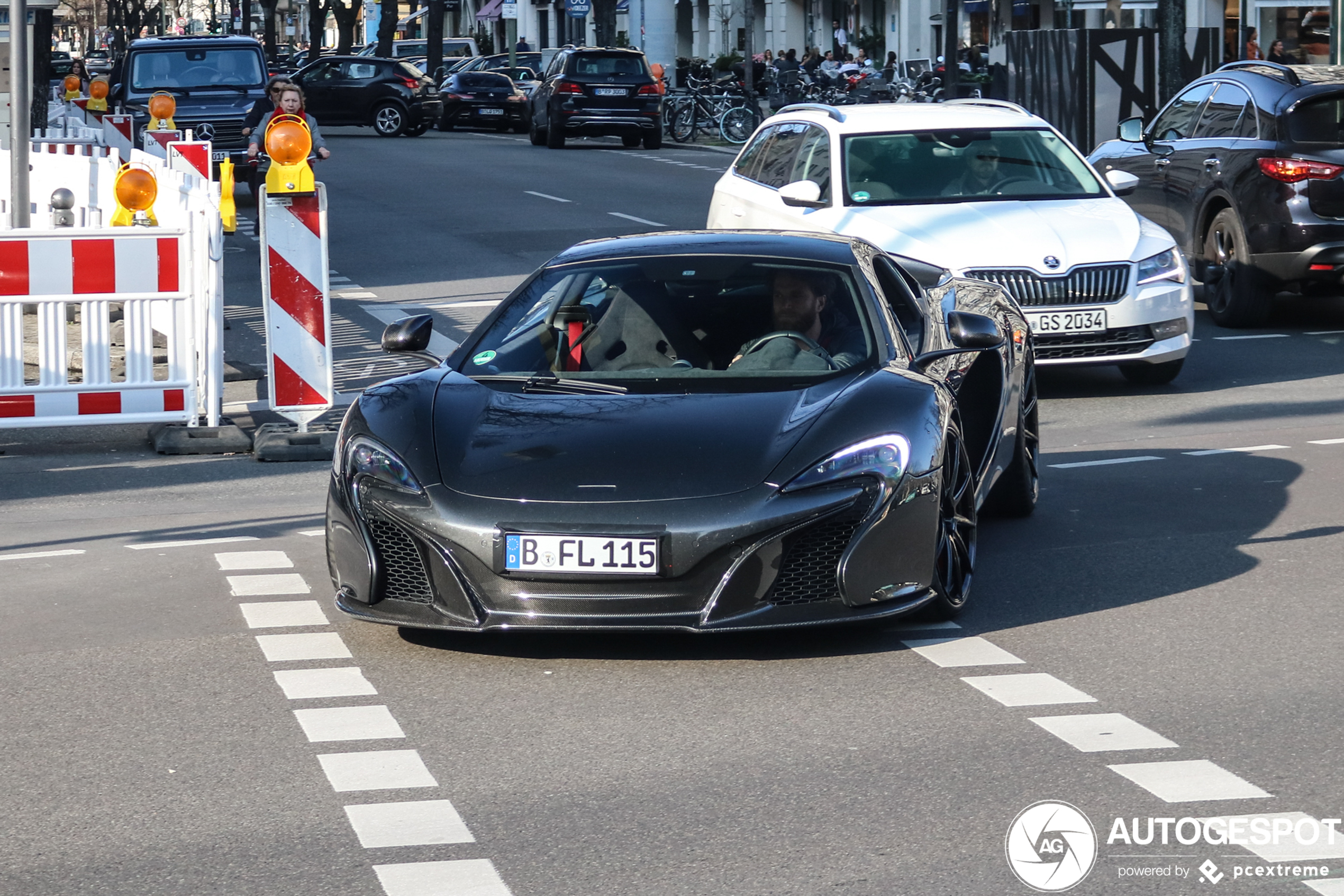 McLaren 650S