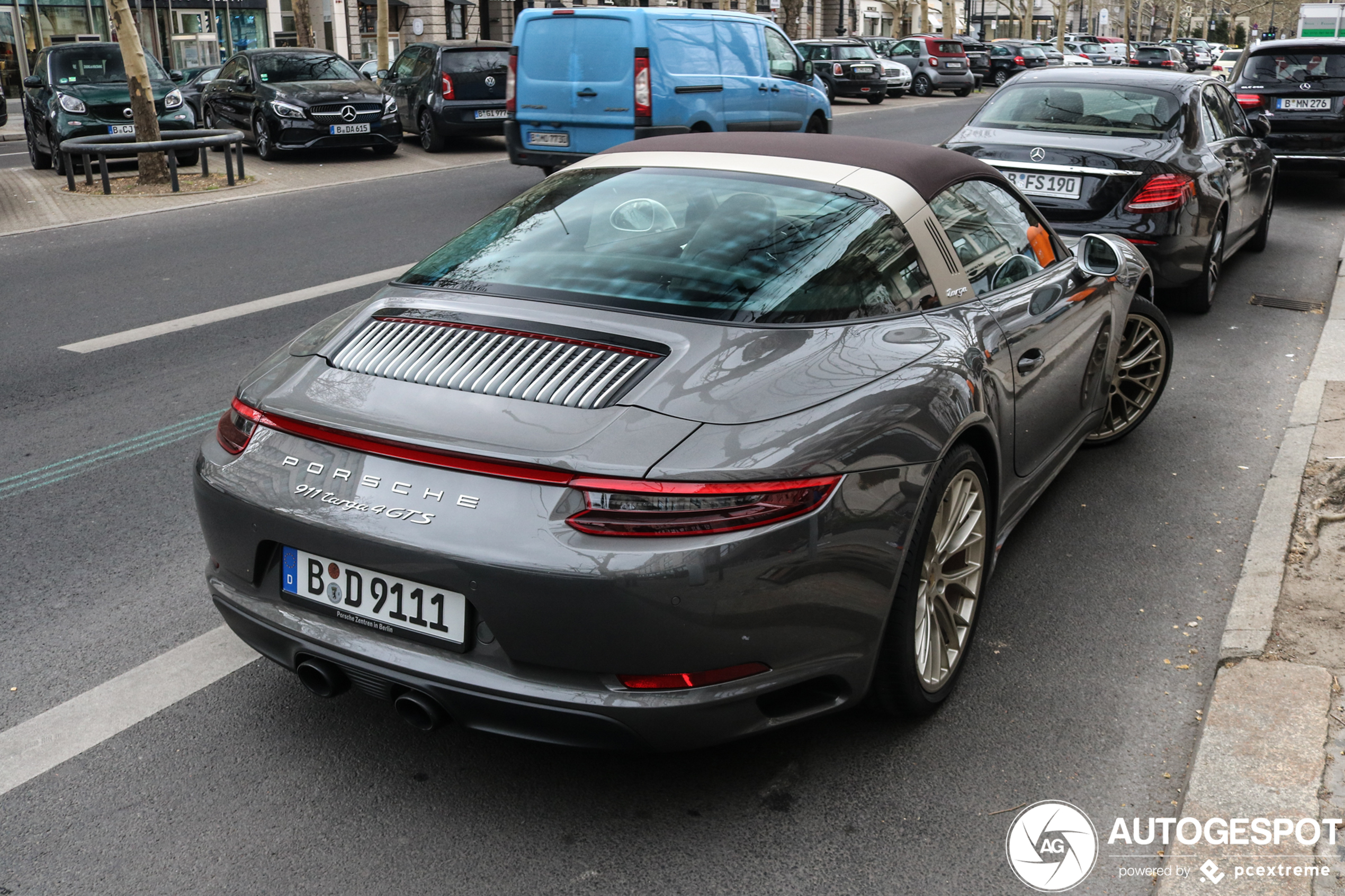 Porsche 991 Targa 4 GTS MkII Exclusive Manufaktur Edition