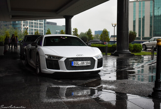 Audi R8 V10 Plus 2015