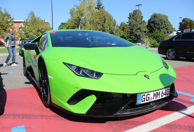 Lamborghini Huracán LP640-4 Performante