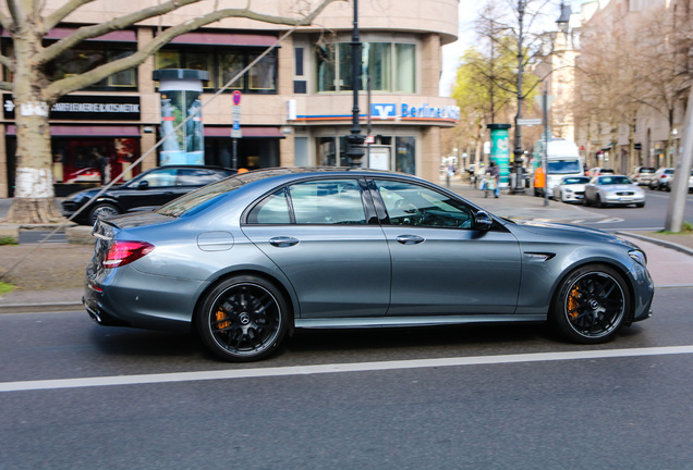Mercedes-AMG E 63 S W213