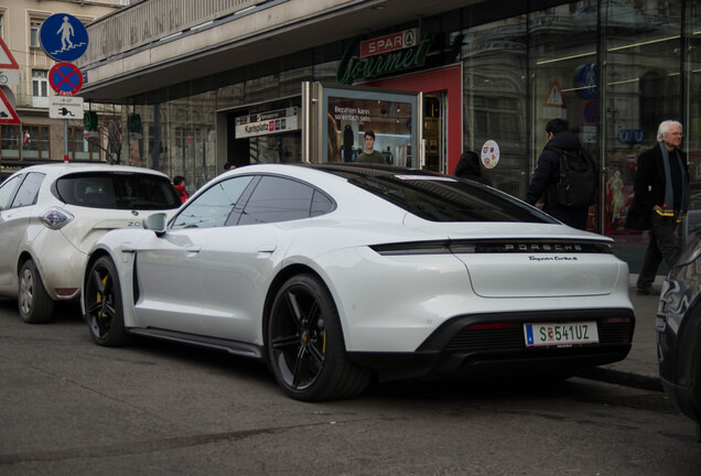 Porsche Taycan Turbo S