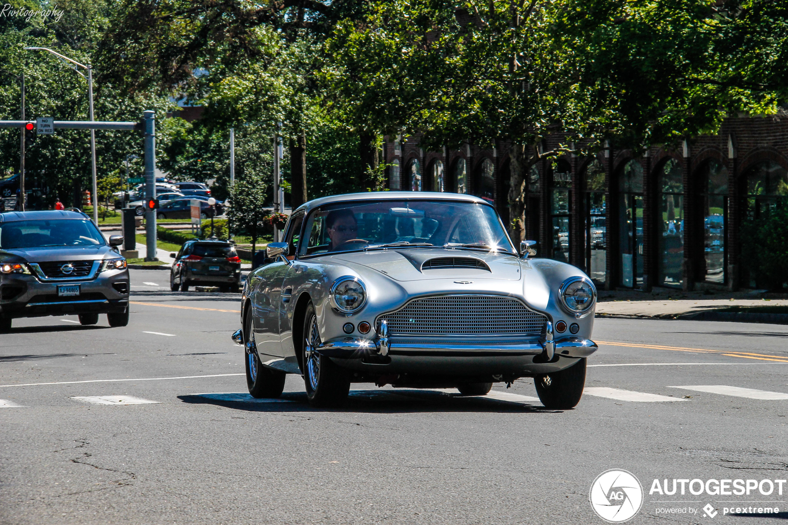 Spot of the day USA: Aston Martin DB4 by Rivitography