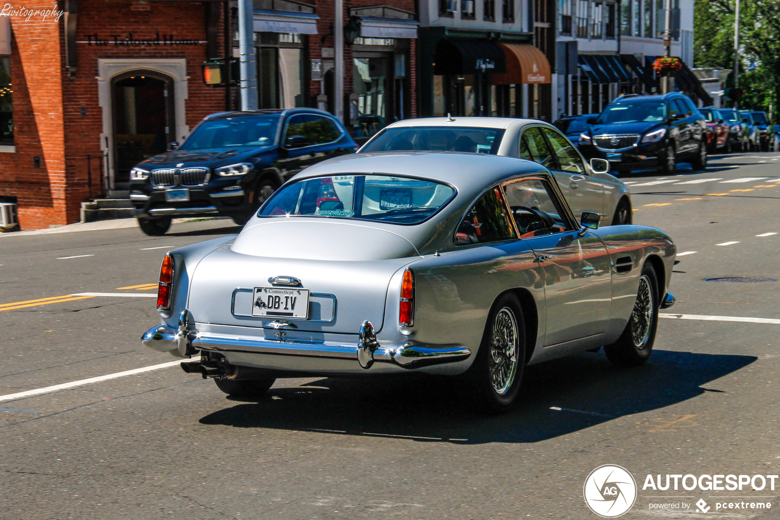 Spot of the day USA: Aston Martin DB4 by Rivitography
