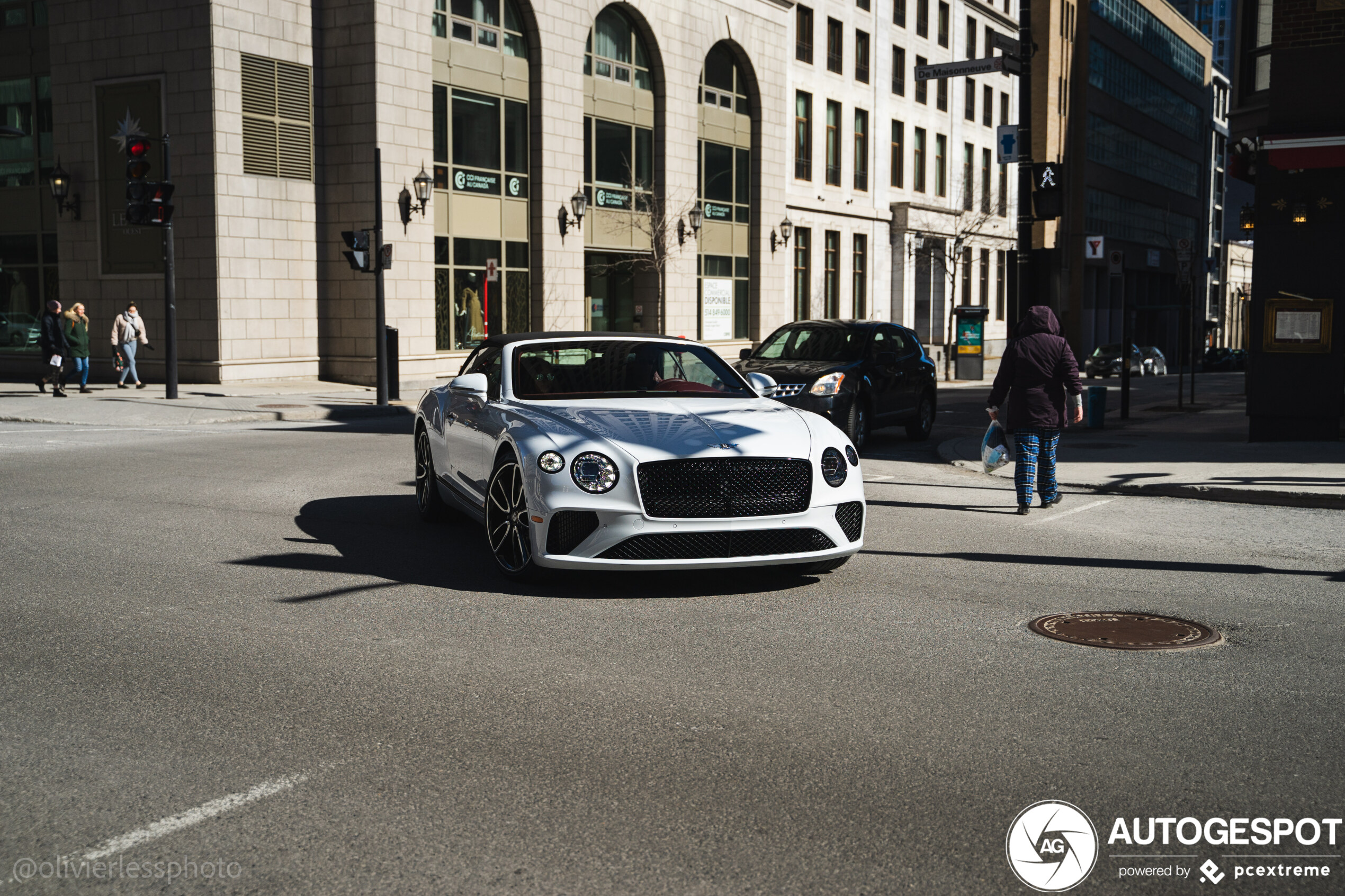 Bentley Continental GTC 2019