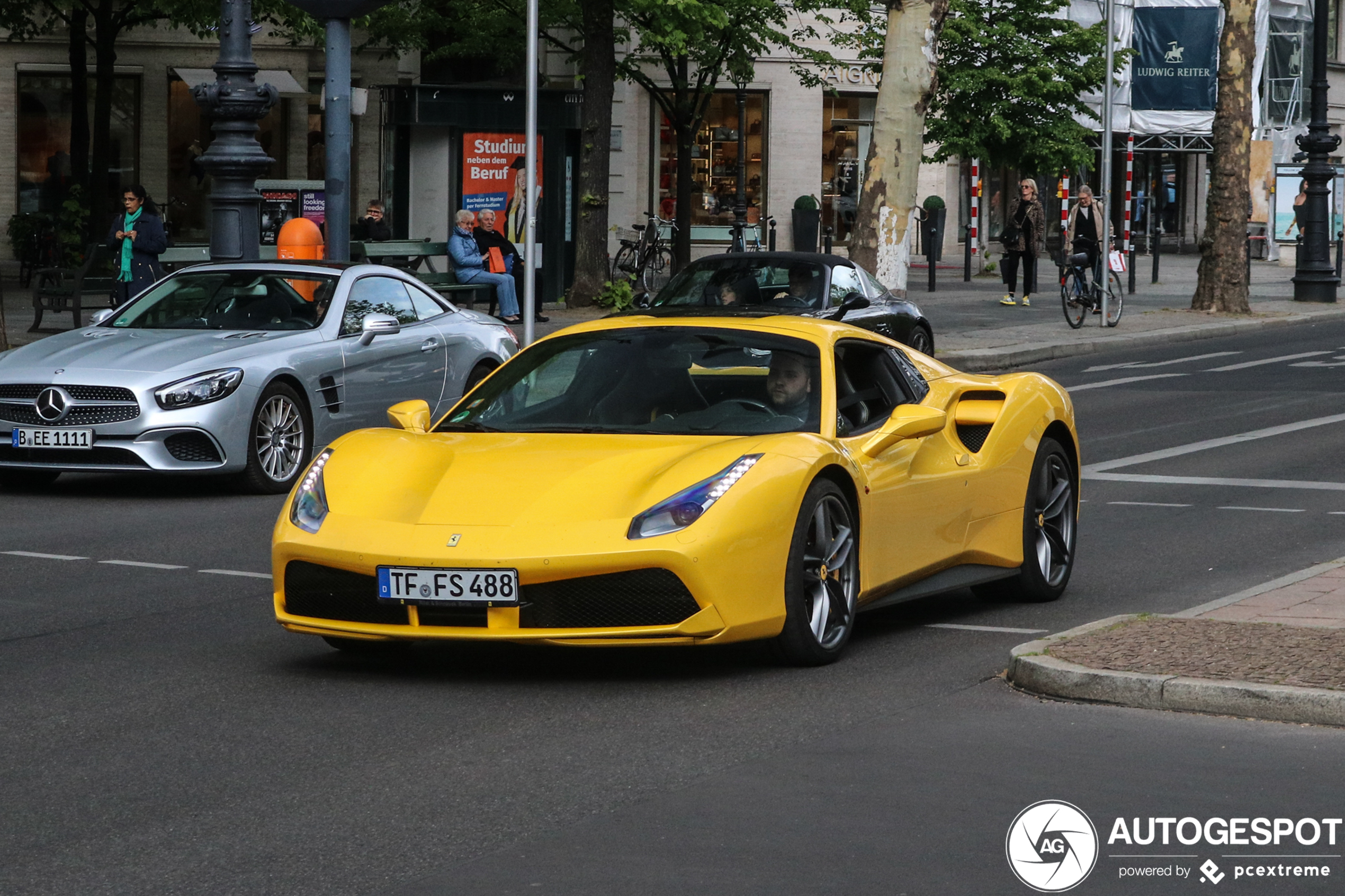 Ferrari 488 Spider