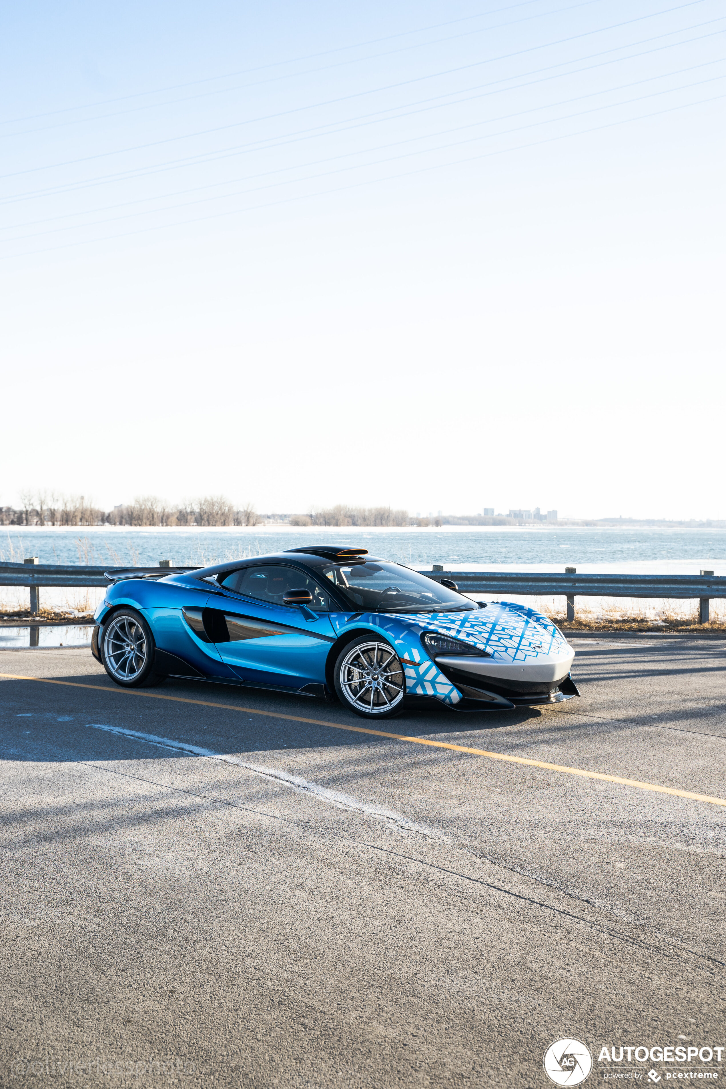 McLaren 600LT MSO Dragon Blue krijg je als je losgaat bij MSO