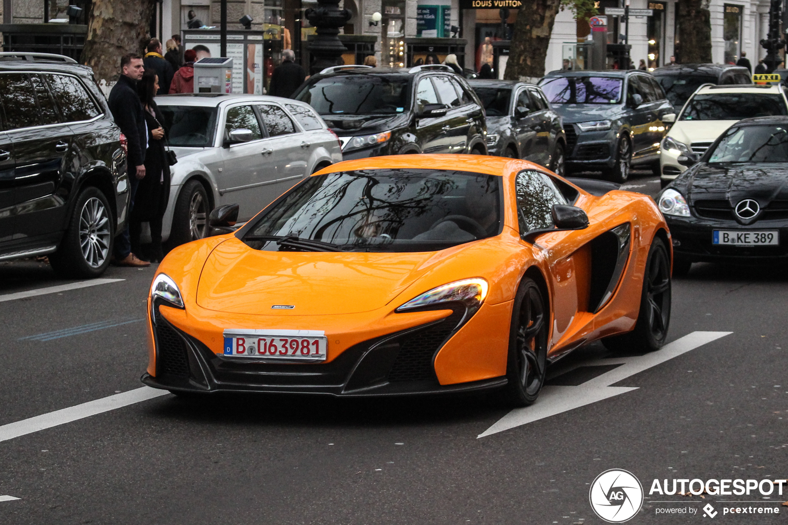 McLaren 650S