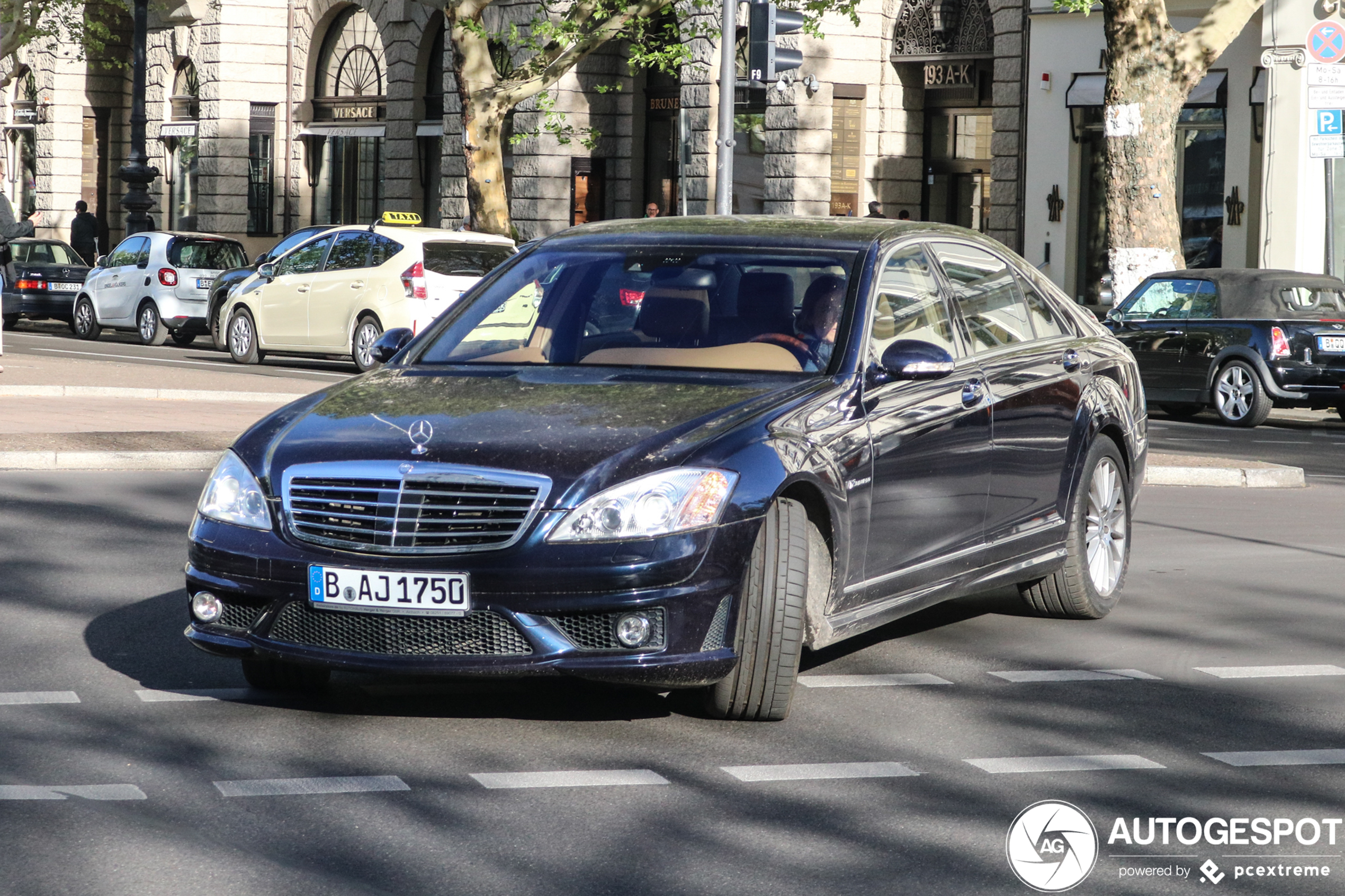 Mercedes-Benz S 65 AMG V221