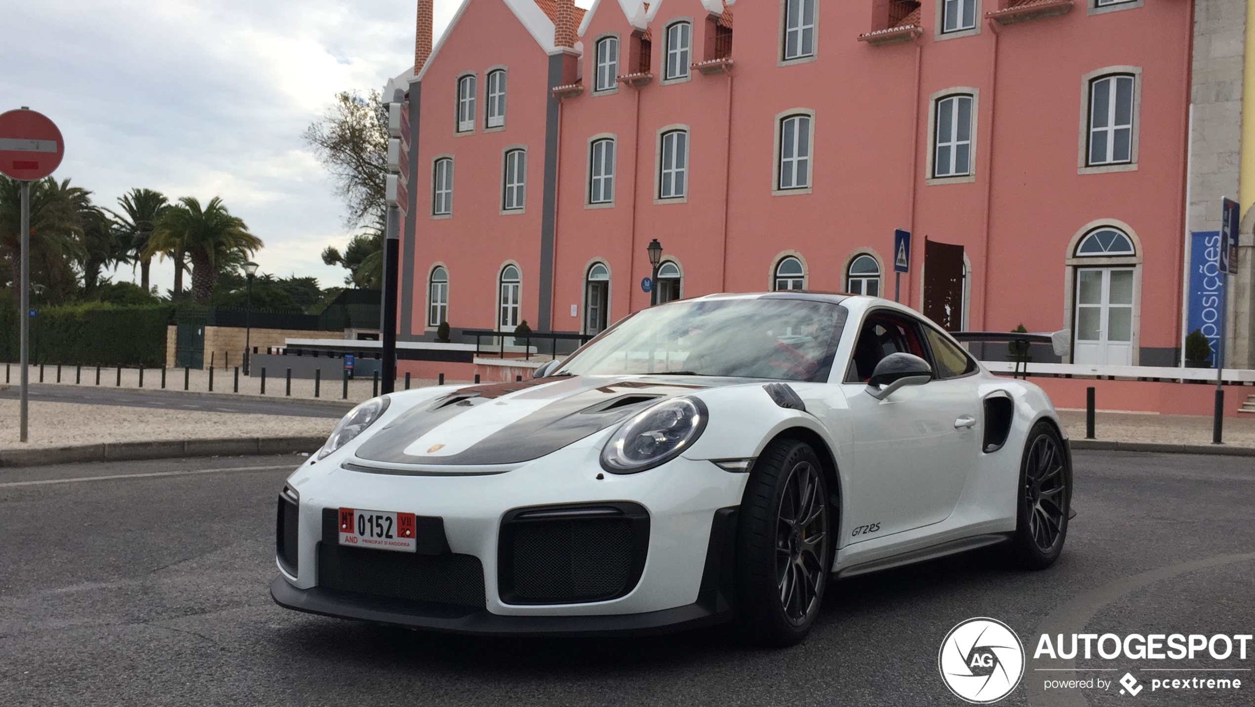 Porsche 991 GT2 RS Weissach Package