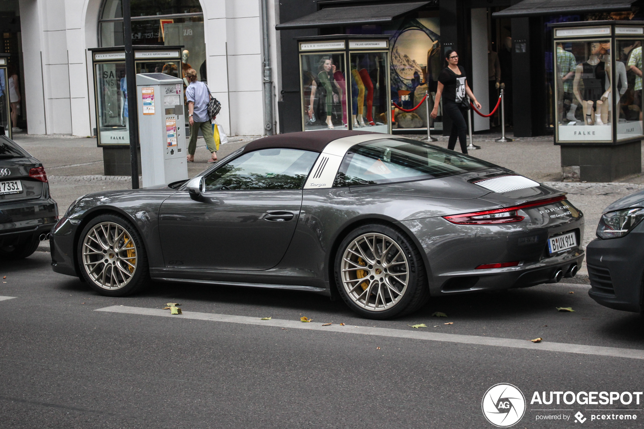 Porsche 991 Targa 4 GTS MkII Exclusive Manufaktur Edition