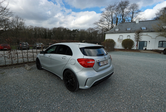 Mercedes-Benz A 45 AMG